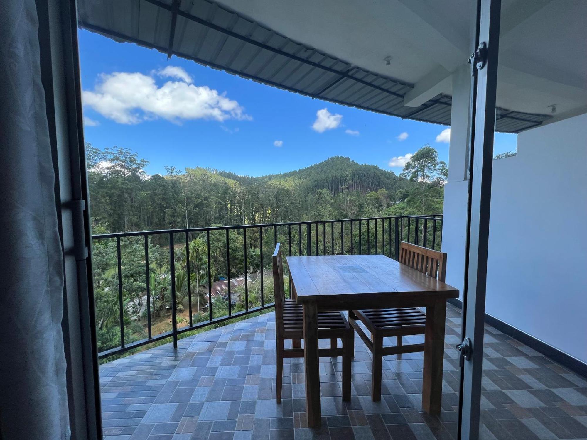 Ella Silloam Villa Exterior photo